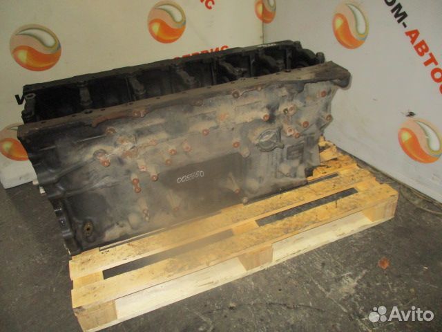 Блок двс Volvo 1002035