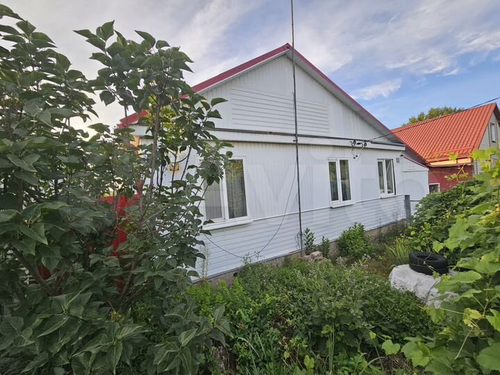 Дом 80 м² на участке 8 сот.