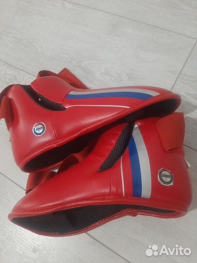 Комплект для кикбоксинга