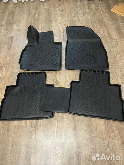 Exeed RX коврики