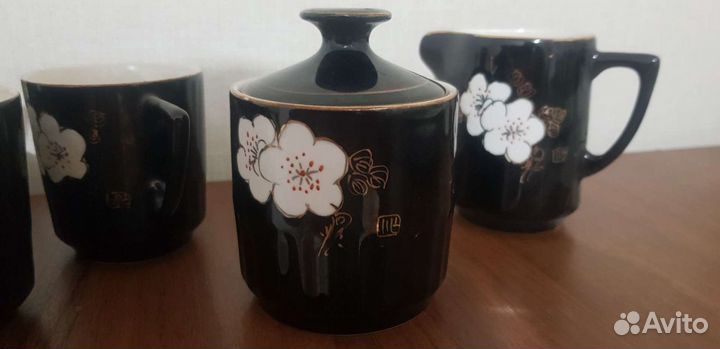 Сервиз кофейный на 4 персоны.Япония.50 годы