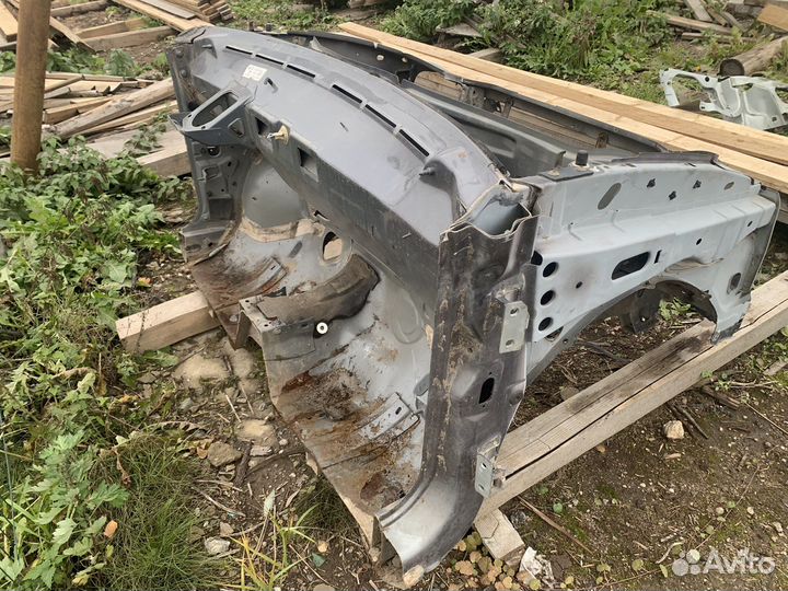 Пердняя Панель Renault Kangoo 1