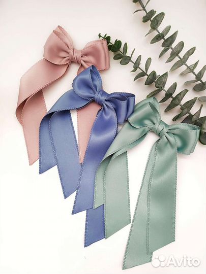 Бант на заколке