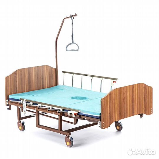 Медицинская кровать для лежачих больных