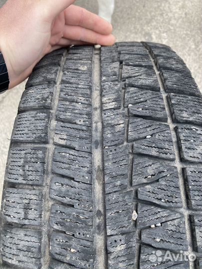 Bridgestone Blizzak Revo GZ 205/55 R16 91S