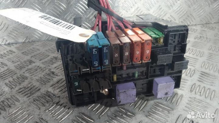 Блок предохранителей для Renault Laguna 2