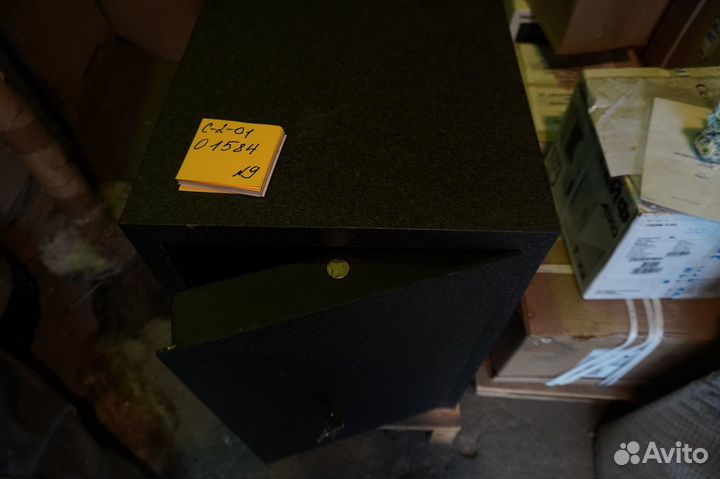 Офисный сейф 2 класса защиты