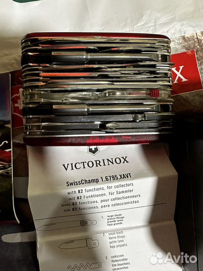 Швейцарский нож Victorinox SwissChamp 1.6795.xavt