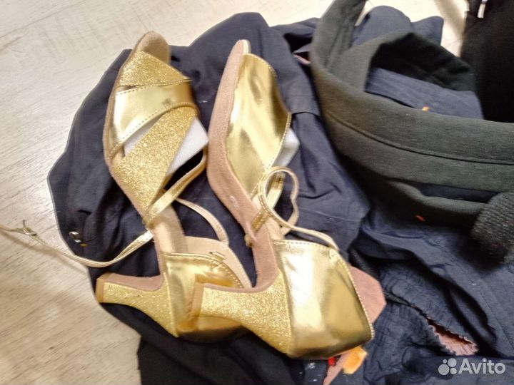 Босоножки для танцев на мягкой омнове