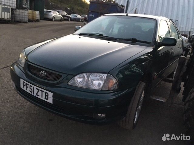 Разбор на запчасти Toyota Avensis 1