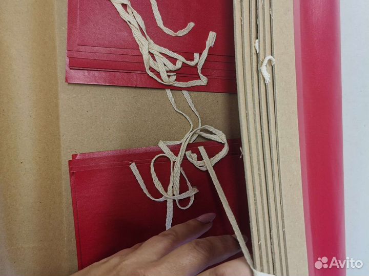 Папки архивные плотные и нет. много