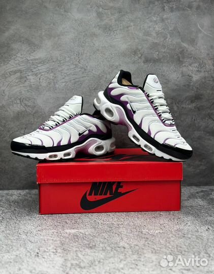 Кроссовки nike air max tn plus