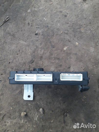 Блок комфорта блок управления электрозамком Hyunda