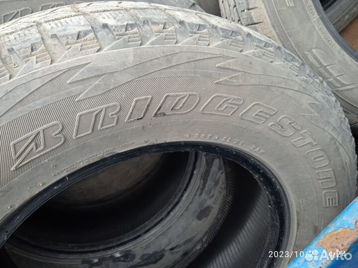 Bridgestone Blizzak DM-V1 265/65 R17 112R