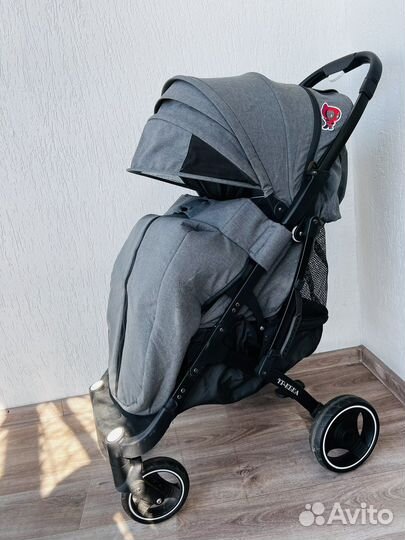 Прогулочная коляска keka