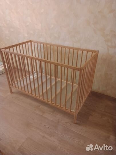 Детская кроватка