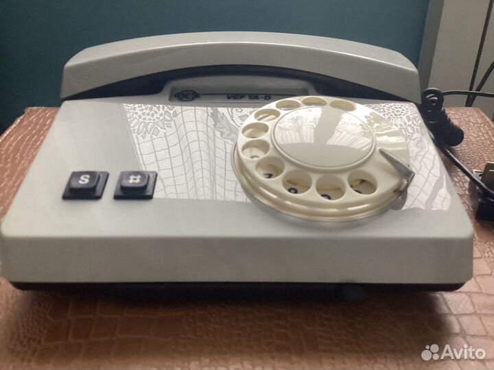 Телефон СССР VEF