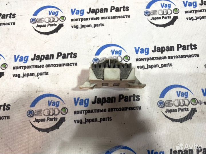 Блок управления топливным насосом Audi Q7 4L BAR