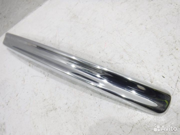 Накладка решетки бампера переднего