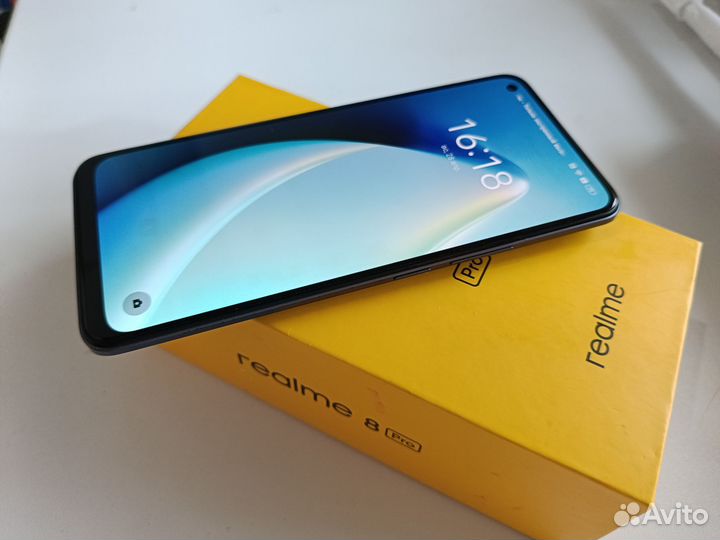 realme 8 Pro, 6/128 ГБ