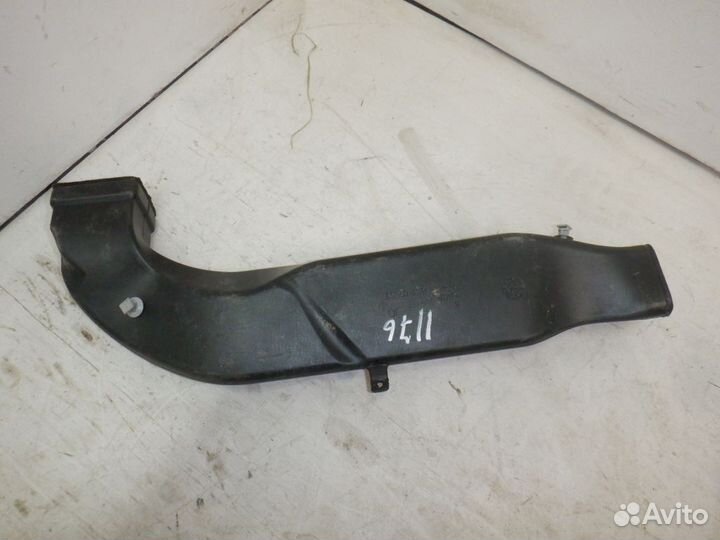 Воздуховод печки Мерседес