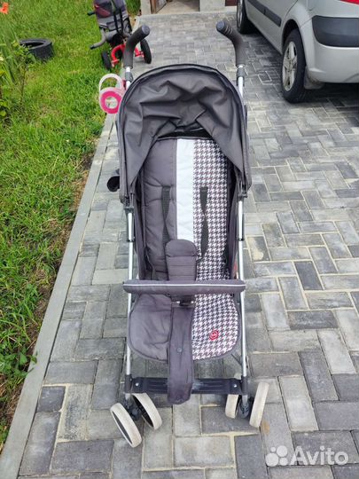 Прогулочная коляска трость
