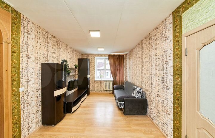 2-к. квартира, 43 м², 2/2 эт.