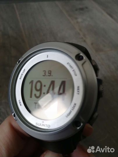Часы туристические, спортивные Suunto