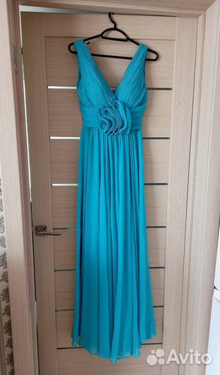 Вечернее платье на выпускной на свадьбу 42-44