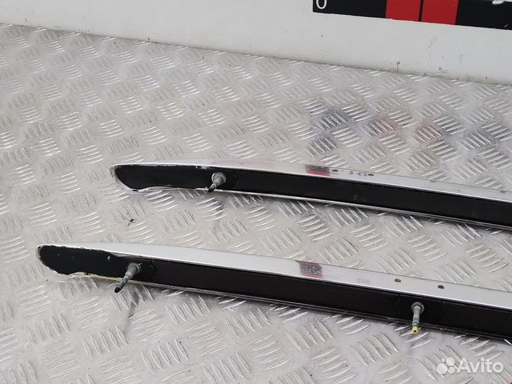 Б/У Б/У Рейлинги 8U0860021A VAG