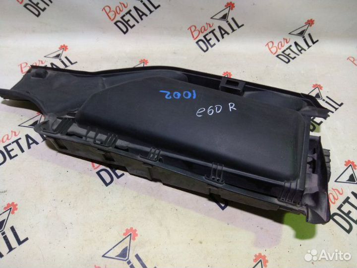 Корпус салонного фильтра правый Bmw 5 Серия E60