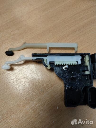 Усиленная тяга замка(активатора) двери SsangYong