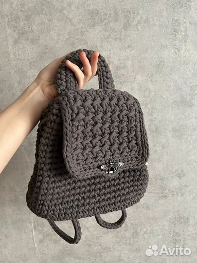 Вязанная люлька для кукол