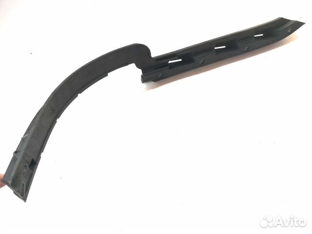 Направляющая правая Porsche Cayenne