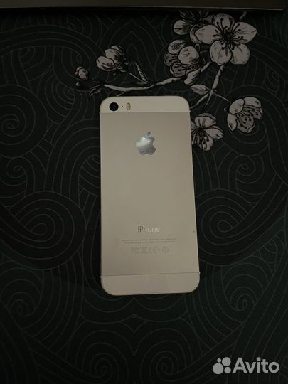 iPhone 5S, 16 ГБ