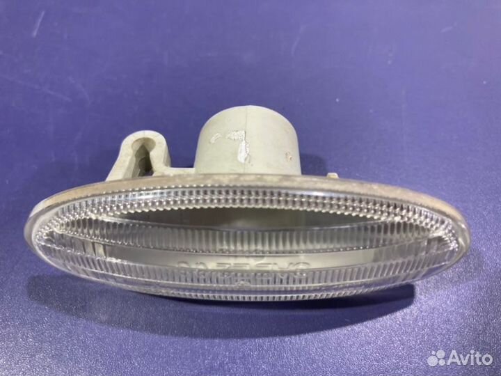 Повторитель Nissan Juke HR16 2012