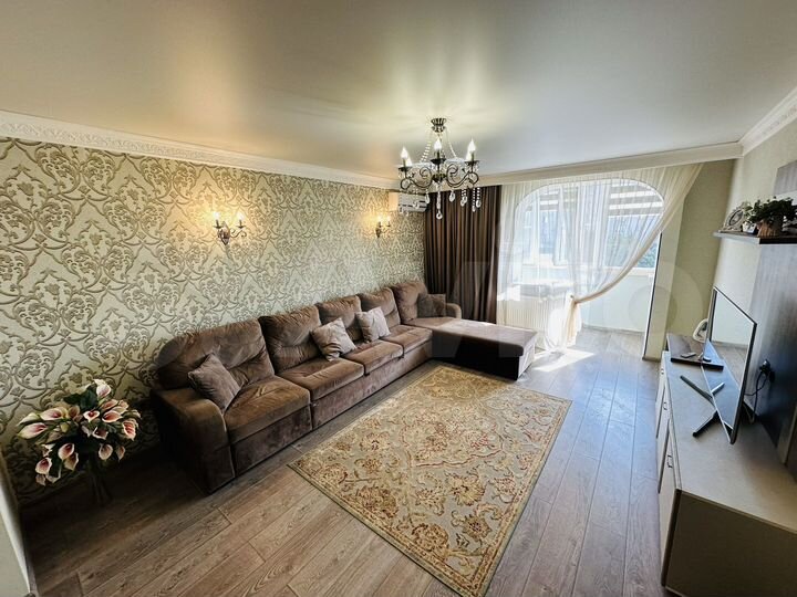 2-к. квартира, 60 м², 5/10 эт.