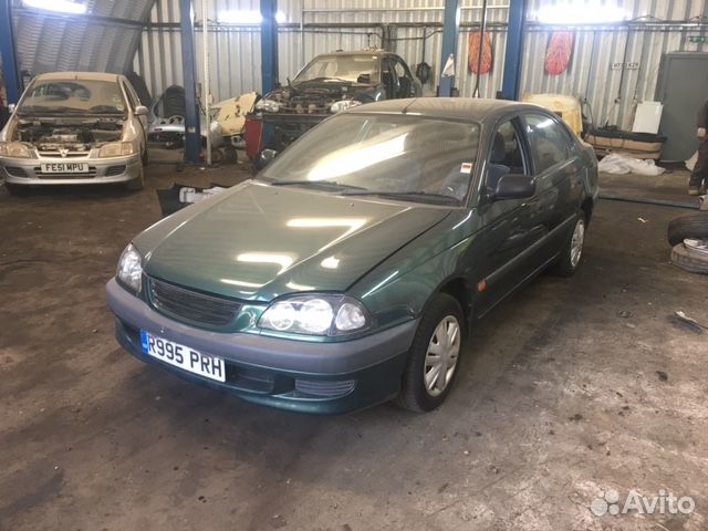 Разбор на запчасти Toyota Avensis 1 1997-2003