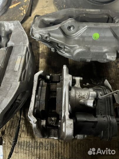 Тормоза bmw г30 374 перед 345 зад