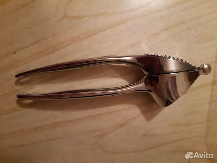 Чеснокодавилка