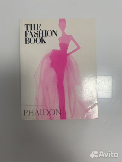 Книга про моду мини