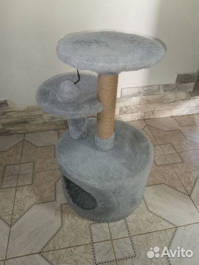 Домик для кошки с когтеточкой