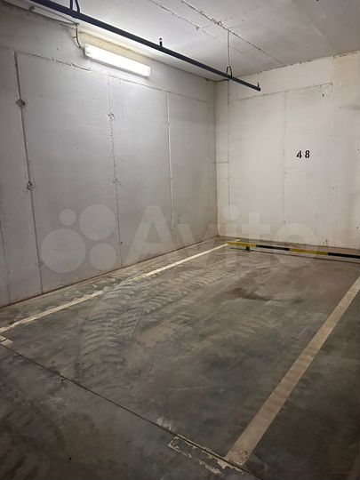 Машиноместо