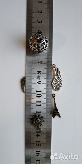 «Подвески»