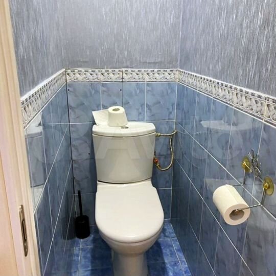 2-к. квартира, 43 м², 3/9 эт.