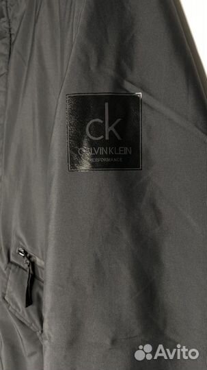 Зимняя куртка calvin klein с капюшоном удлиненная