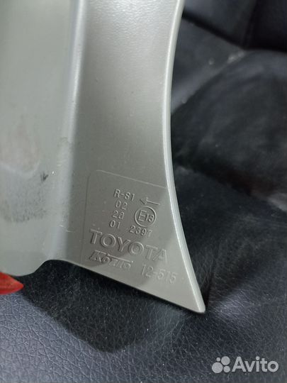 Фонарь задний левый Toyota Corolla 150 06-09г