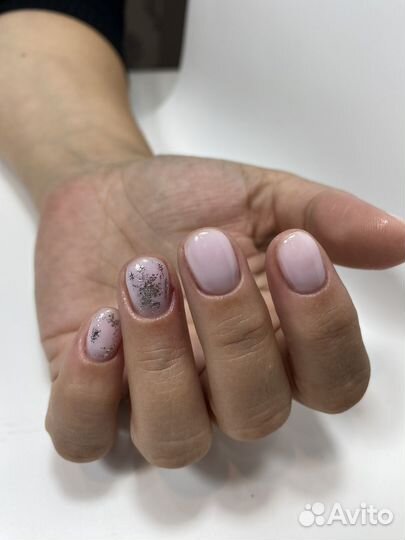 Мастер маникюра