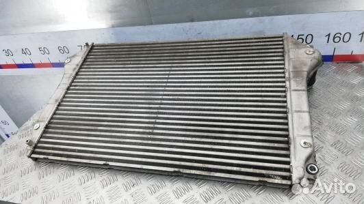 Радиатор интеркуллера toyota corolla verso 2 (1BR0