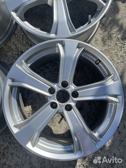 Литые диски r17 5x100